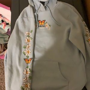 Cute Used Sweater must stay in georgia